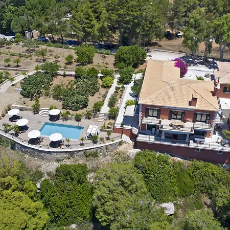 Apartament Avra Private *